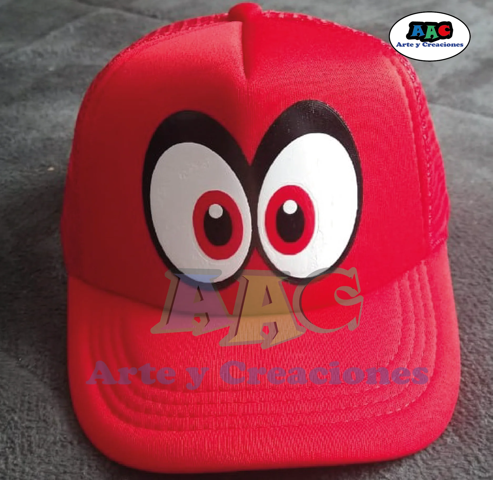 Gorra personalizada roja con ojos